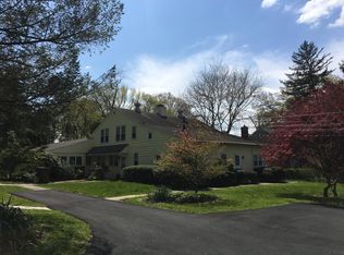210 Frost Ln APT 2, Newtown, PA 18940