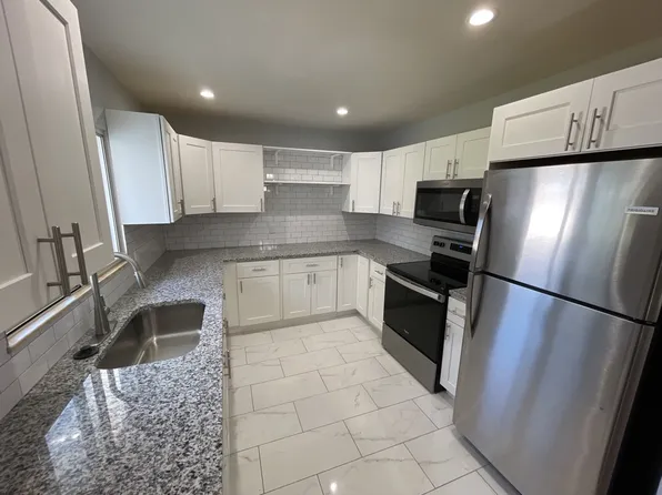 3306 Elman Dr, Middletown, OH 45044