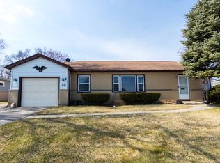 700 Grand Canyon St, Hoffman Estates, IL