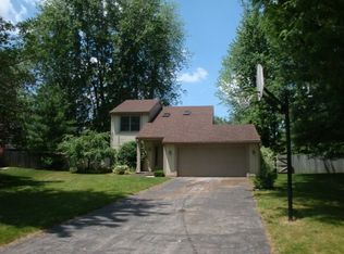 1389 Rutledge Ct, Temperance, MI 48182