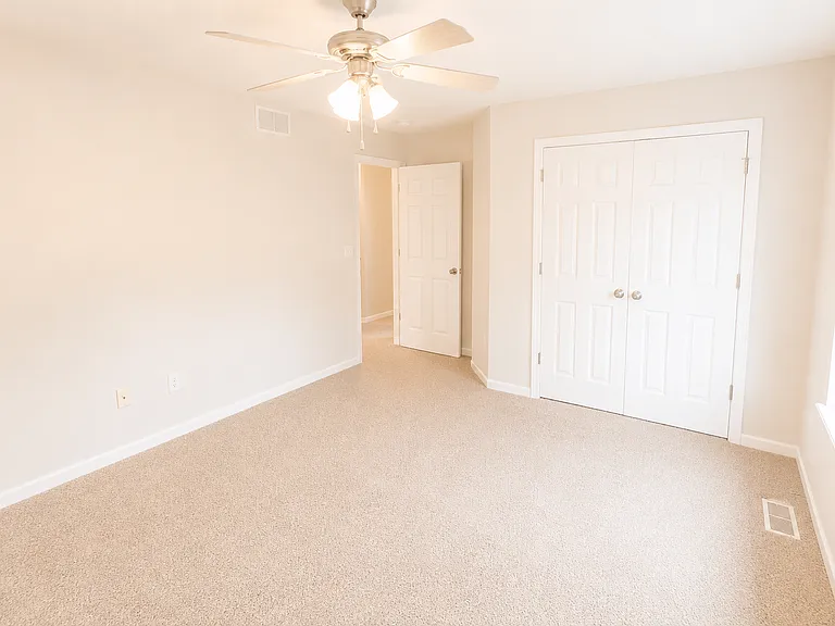 4005 Snowy Owl Dr — Photo 24