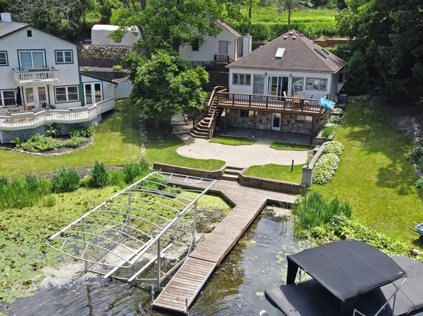 1523 Rochester Rd, Lakeville, MI 48367