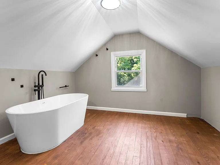 2302 Lighthouse View Dr — Photo 18