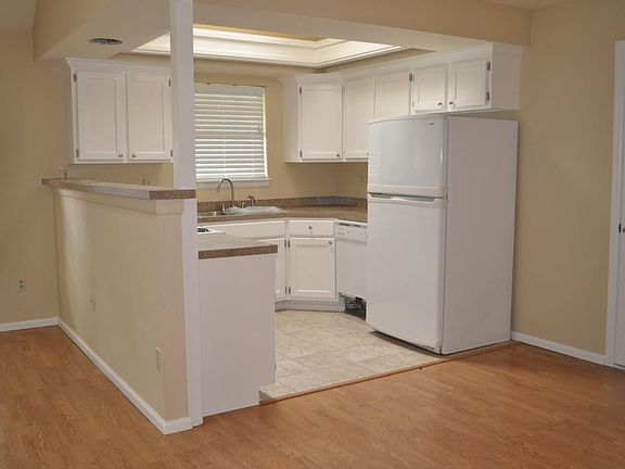 3rd image of 3300 W Florida Ave APT 43