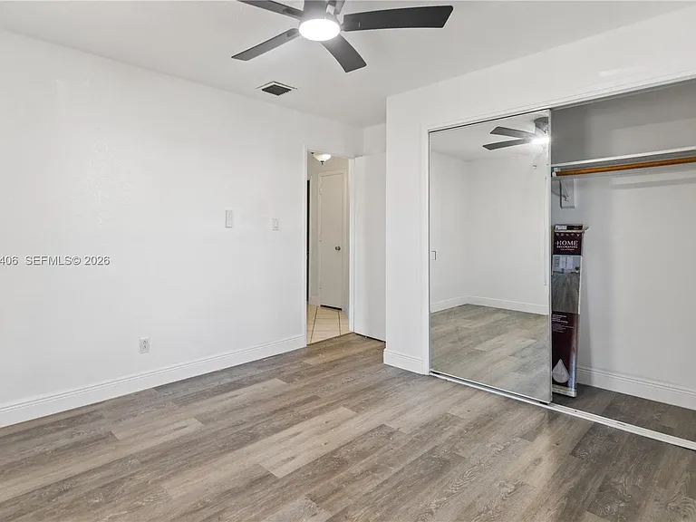 3521 NW 18th Pl — Photo 32