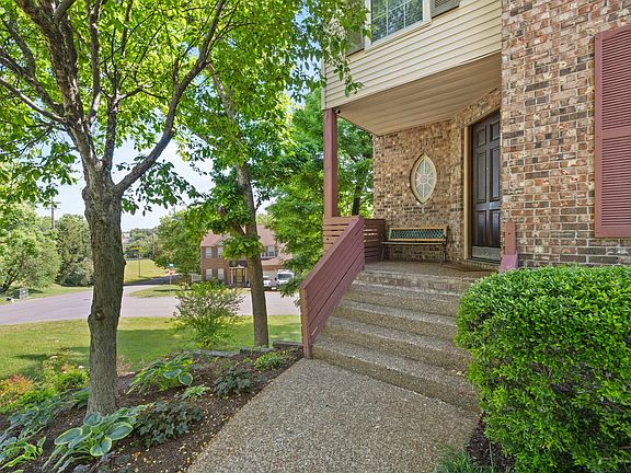 3rd image of 5301 Windypine Dr