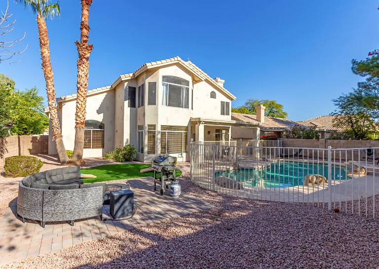3141 W Laredo St — Photo 33