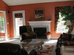 2274 Sunberry Dr, Graham, NC 27253