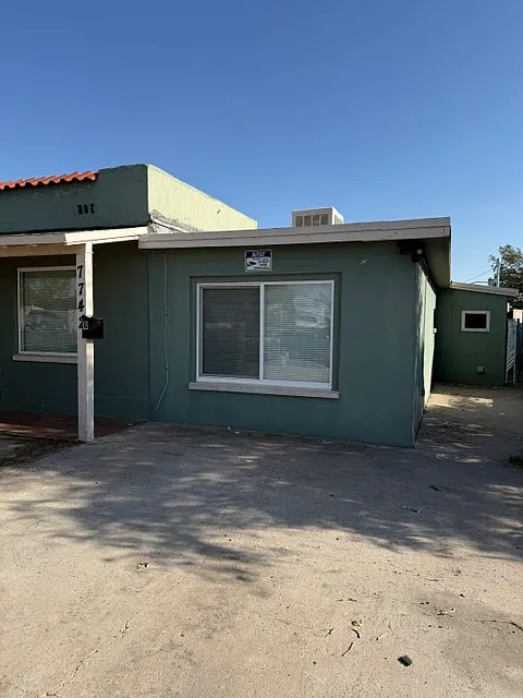 4 bed, 2000 sqft, $1,600 — Photo 2