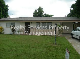 908 E Penn Rd, Lehigh Acres, FL 33936