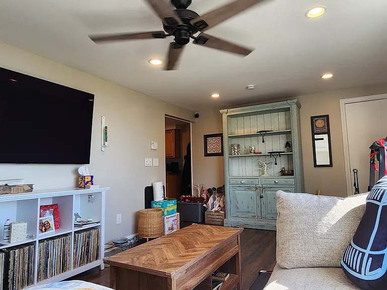 260 Connecticut Ave #2 — Photo 9