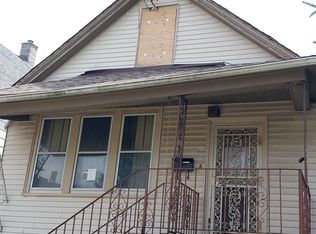 8437 S Exchange Ave, Chicago, IL 60617