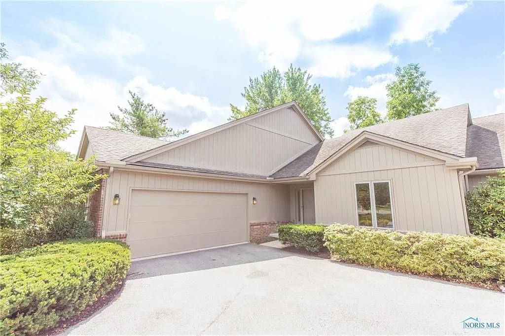 26 Wolf Ridge Dr photo 1