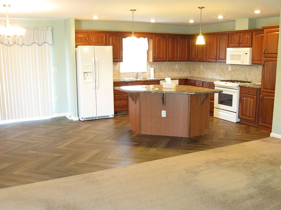 2nd image of 1 Millard Dr