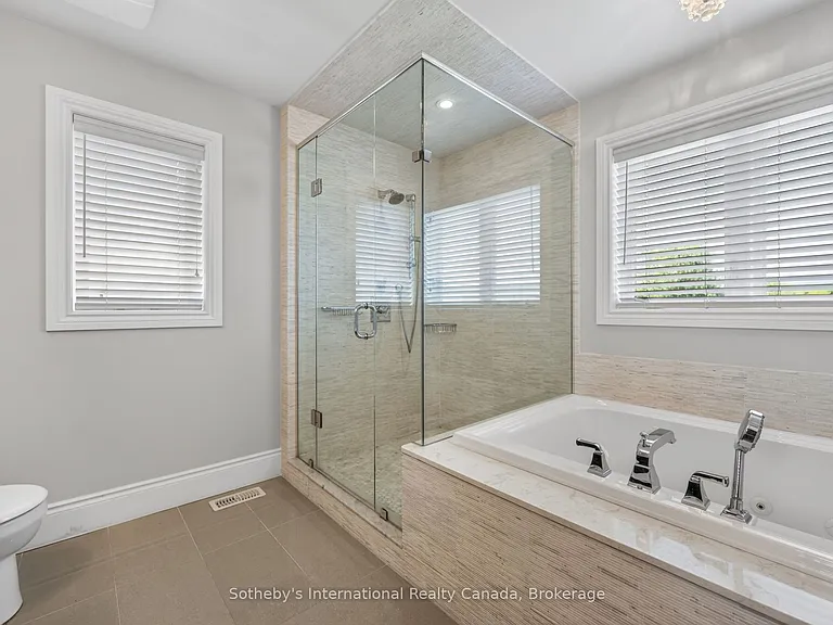 36 Kayla Cres — Photo 30