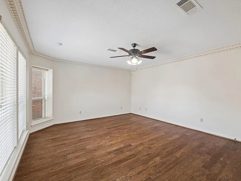 6511 Pauma Dr — Photo 17