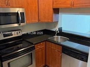 492 NW 165th Street Rd APT C110, Miami, FL 33169