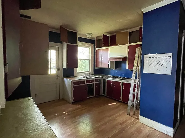 1815 Scott St — Photo 8