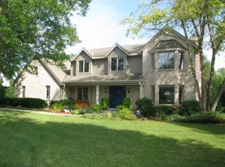 1180 Vista View Dr, Brookfield, WI 53005