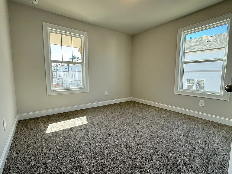 2686 Devon Vale St — Photo 17