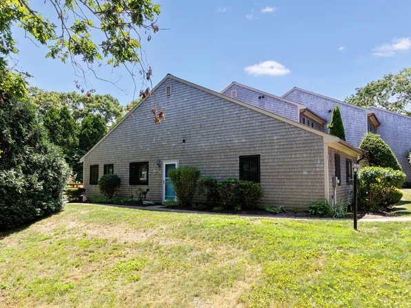65 Roundhouse Road UNIT 65, Buzzards Bay, MA 02532