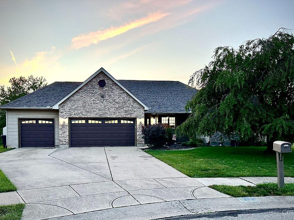 1st image of 613 Saint James Pl