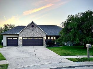 613 Saint James Pl, Trenton, OH