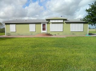 200 County Road 418, Premont, TX 78375
