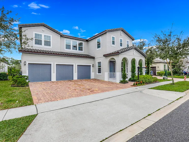10067 Austrina Oak Loop — Photo 35