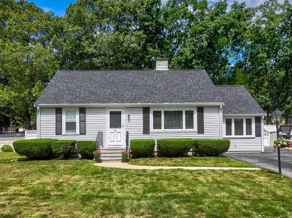 43 Longmeadow Rd, Arlington, MA 02474