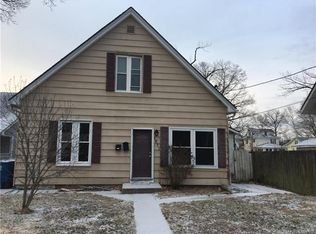 1871 Evergreen Ave, Alton, IL 62002