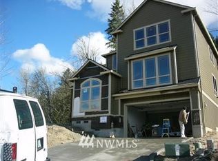 941 Edinburgh St, Kelso, WA