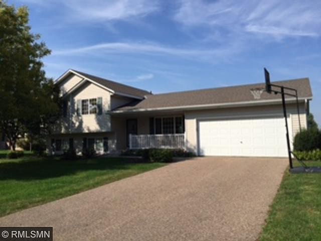 1st image of 1008 Lacy Ln