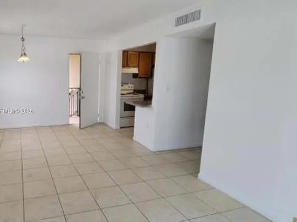 7401 SW 152nd Ave #2051, Miami, FL 33193