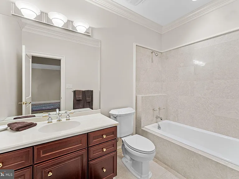 8541 Old Dominion Dr — Photo 83