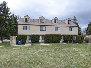 5862 Ryewyck Dr #2, Toledo, OH 43614