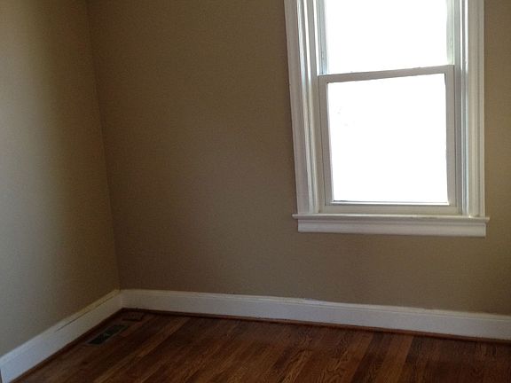 Rear bedroom