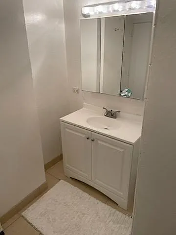 430 Kaiolu St #7 — Photo 13