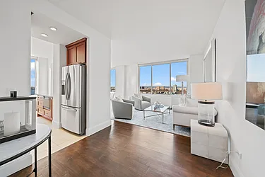 200 Riverside Boulevard, #34A