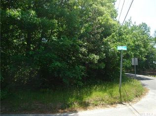 Valhal Rd, Rocky point, NY 11778