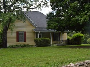 2023 New Hope Rd, Lawrenceville, GA 30045