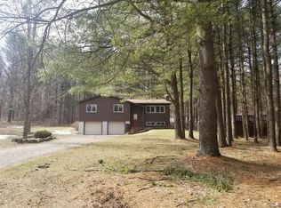5106 Evergreen Ln, Morrisville, NY 13408