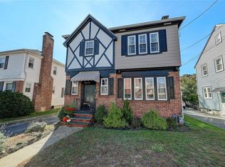 84 Ferncrest Ave, Cranston, RI 02905