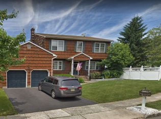 11 Nelson Dr, Milltown, NJ 08850