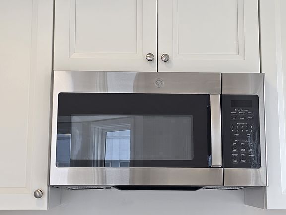 3rd image of 1270 La Playa St APT 204