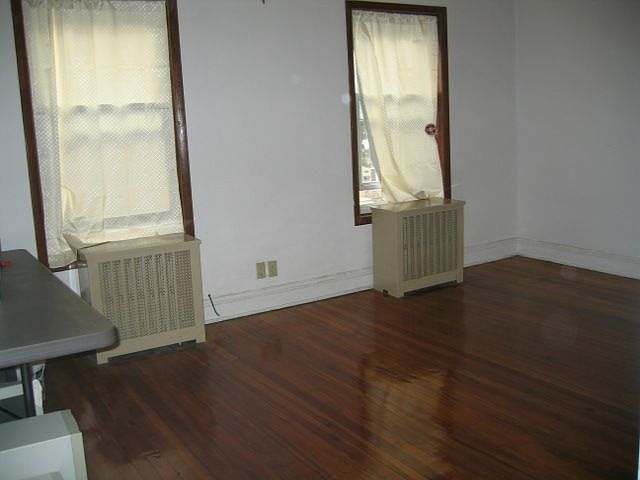 2nd Floor Living Rm