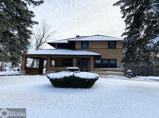 2902 Avenue L, Fort Madison, IA 52627