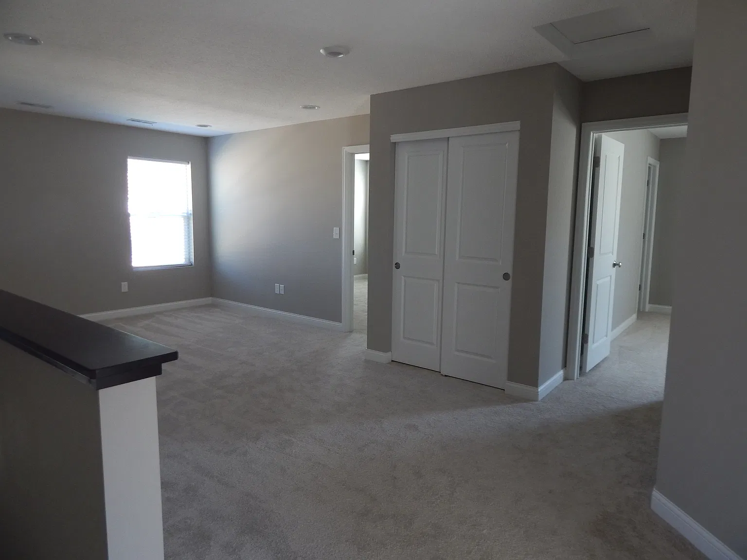 3 bed, 3.5 bath, 2259 sqft, $2,985 — Photo 4