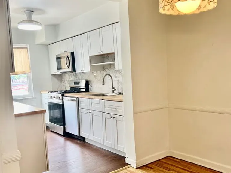 31-14 71st St #2 — Photo 5