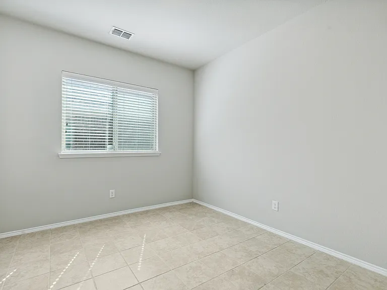 2448 Open Range Dr — Photo 17